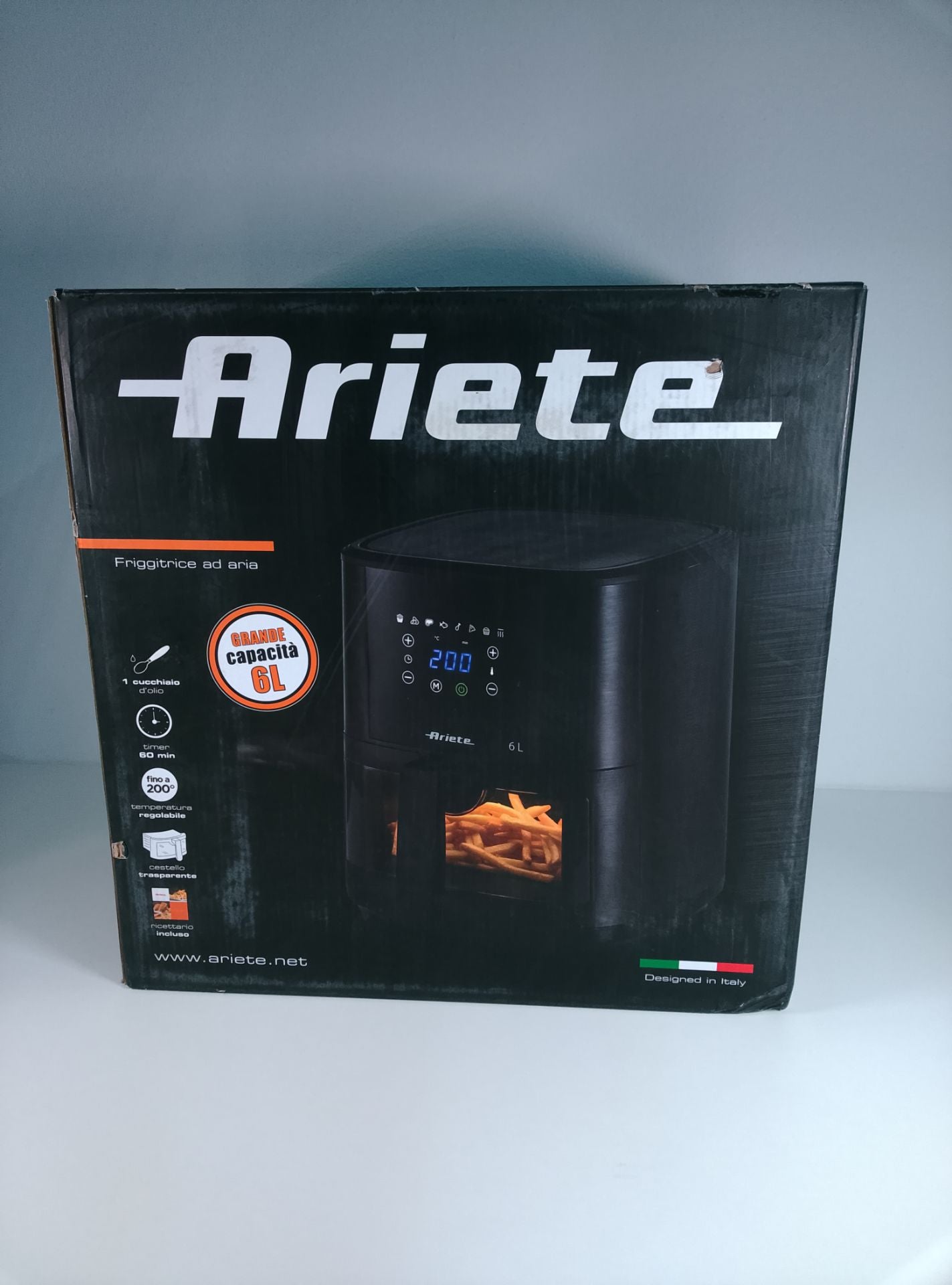 Ariete Neznámý model - čelní pohled