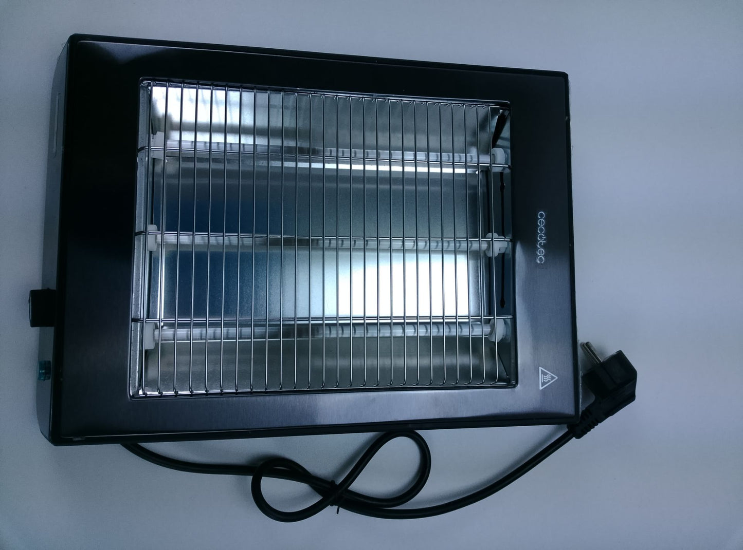 Cecotec Turbo Easy Toast Inoxdark - pohled 3