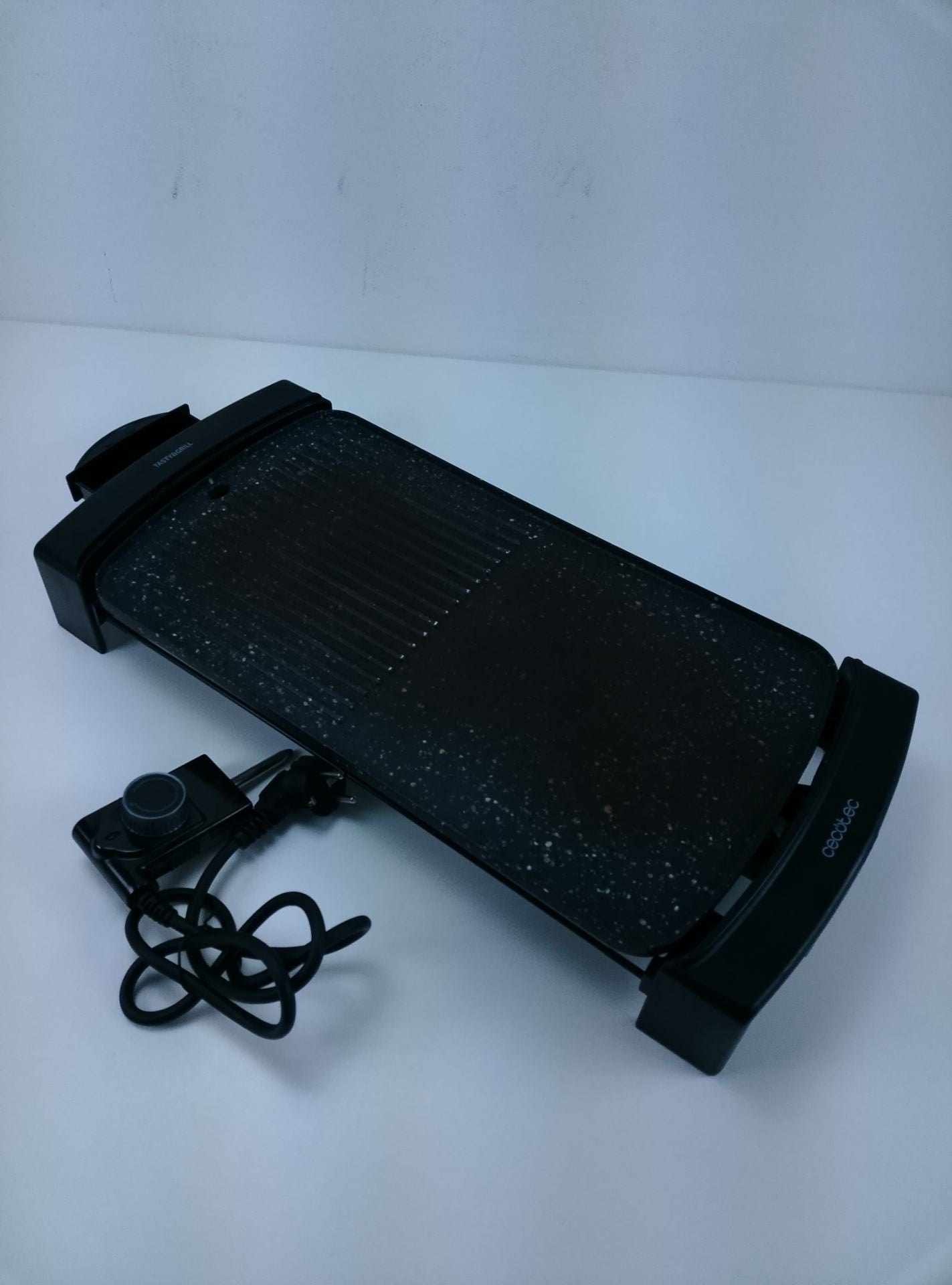 Cecotec Tasty&Grill 3000 Rockwater Mixgrill - pohled 5