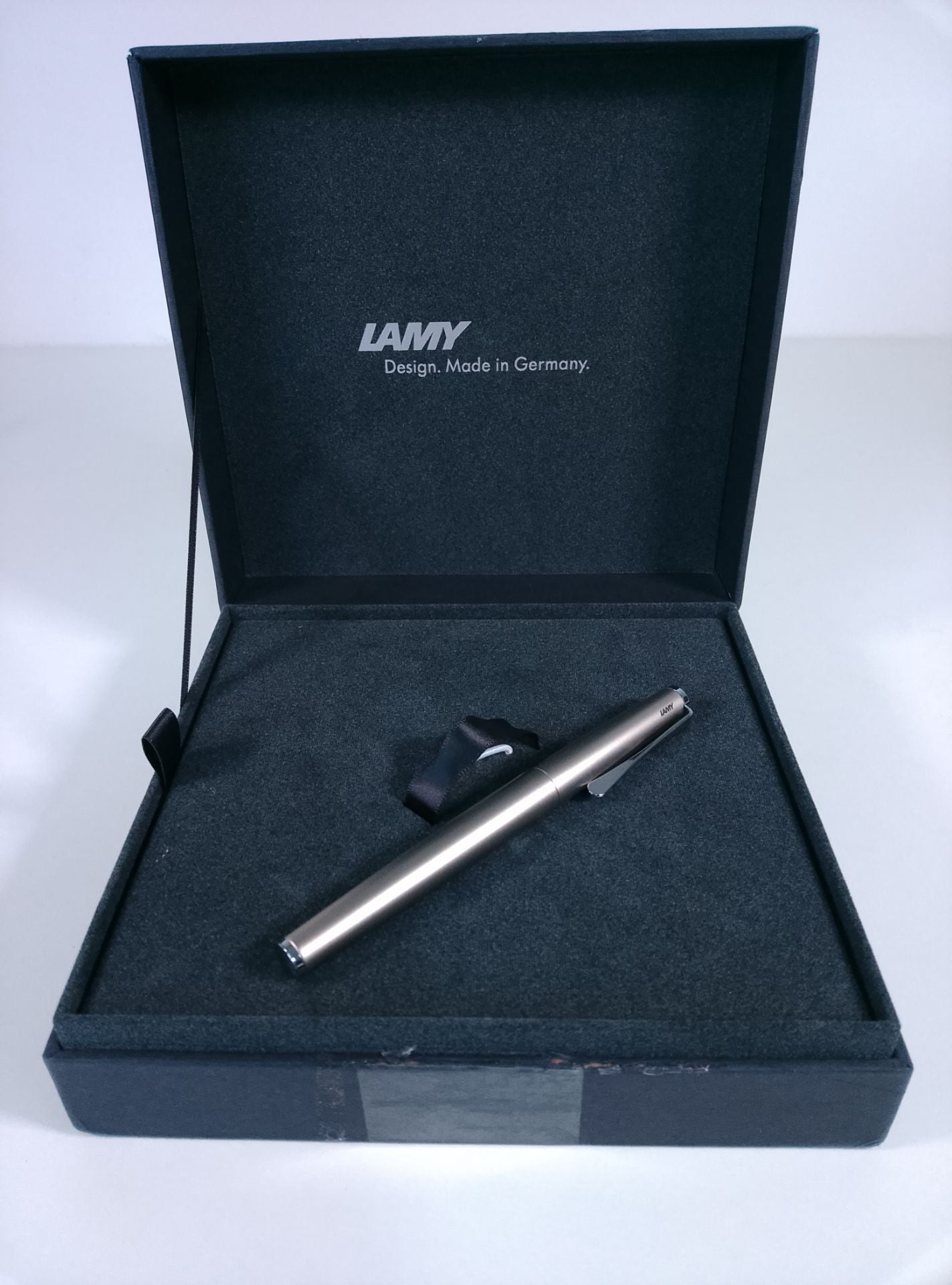 Lamy Neznámý model - čelní pohled