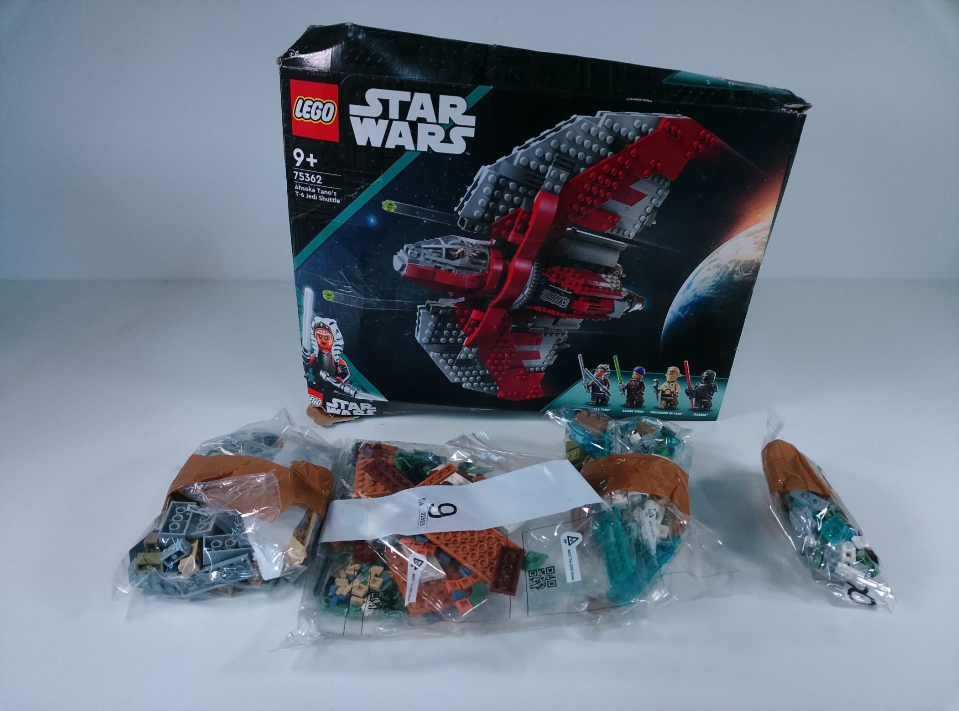 Lego 75362 - čelní pohled