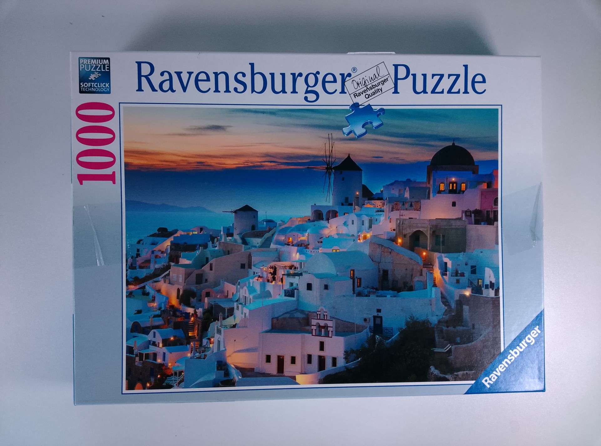 Ravensburger Neznámý model - čelní pohled