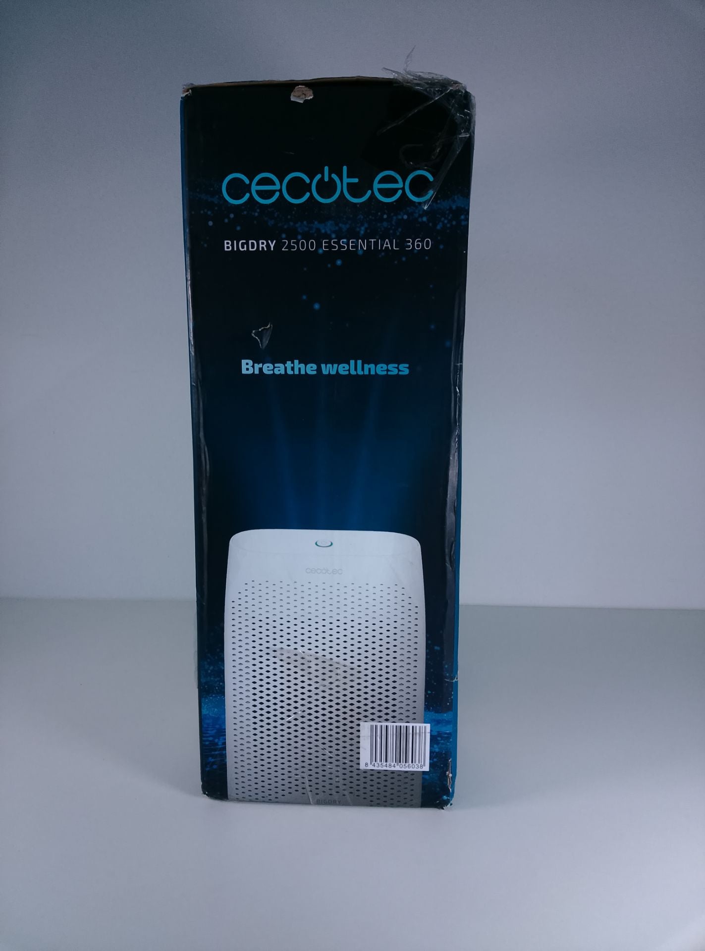 Cecotec Bigdry 2500 Essential 360 - čelní pohled