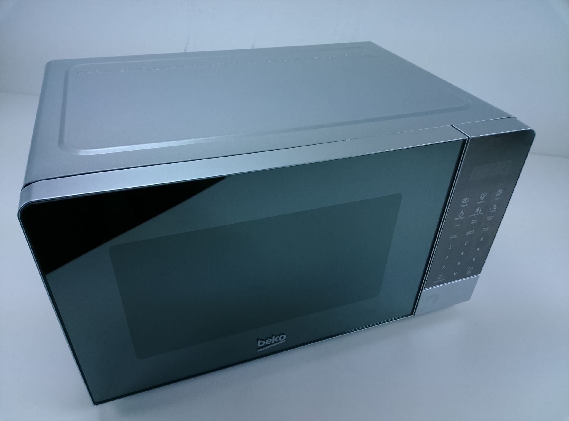 Beko MOC 201103 W - pohled 3