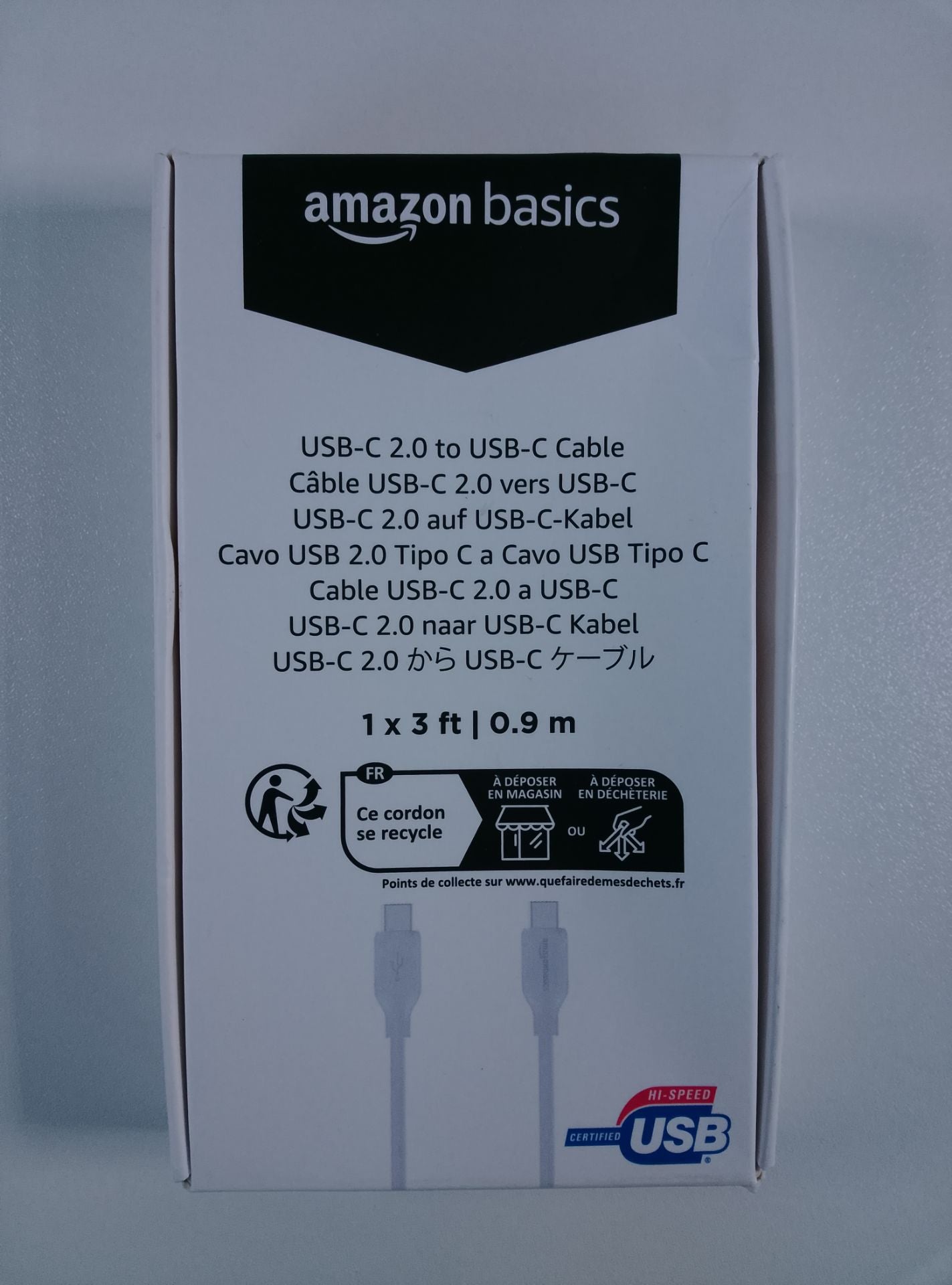 Amazon Basics USB-C 2.0 to USB-C Cable - čelní pohled