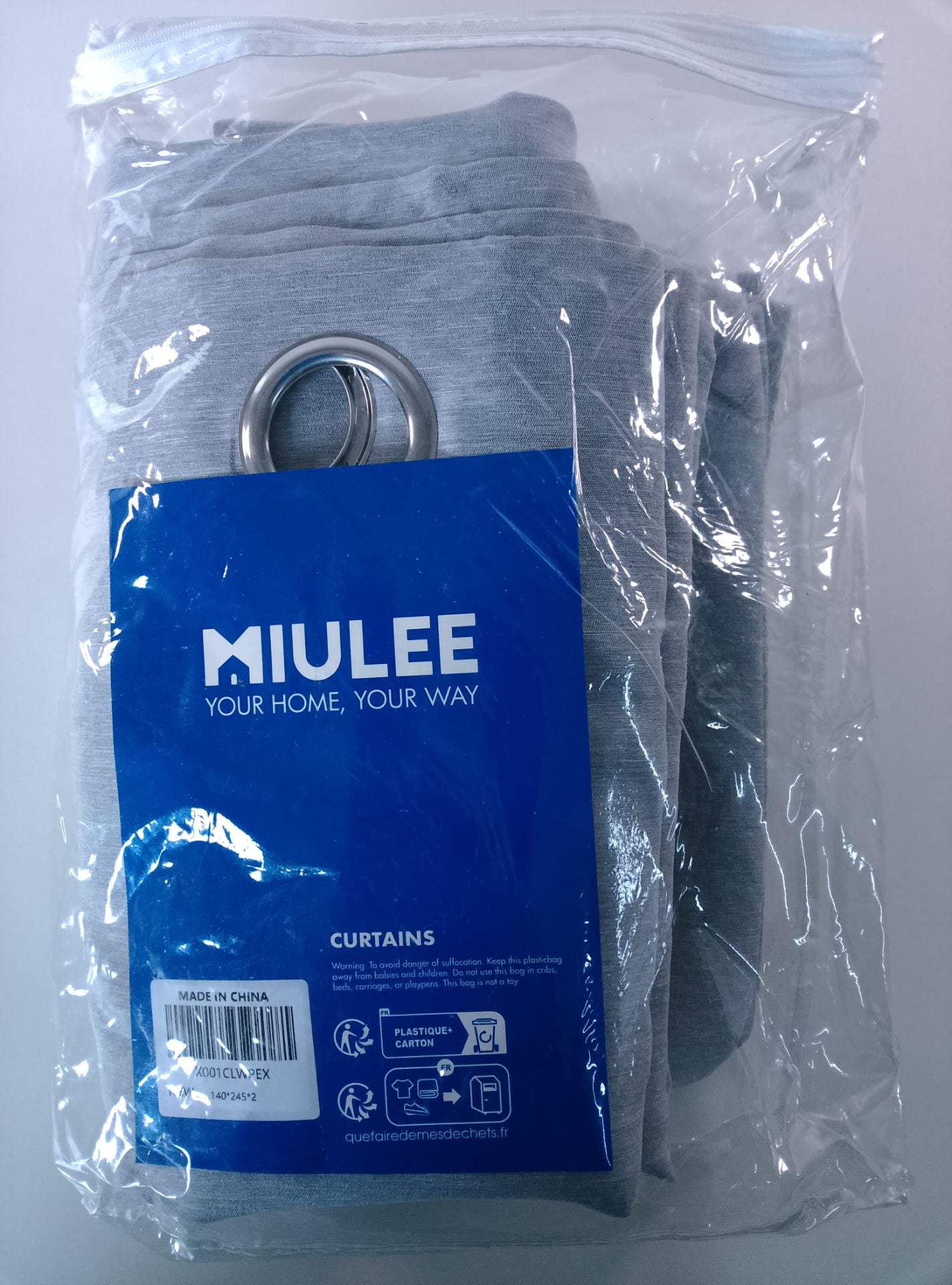 Miulee Neznámý model - čelní pohled