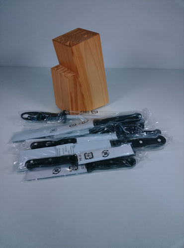 Amazon Basics 14-Piece Kitchen Knife Block Set - pohled 2