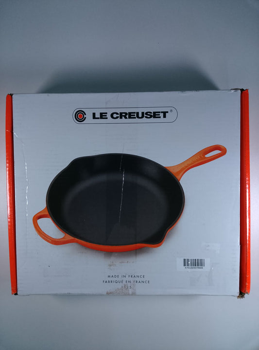 Le Creuset Neznámý model - čelní pohled
