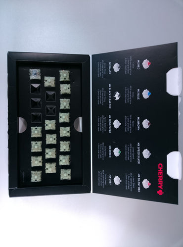 Cherry MX Speed Silver - pohled 2