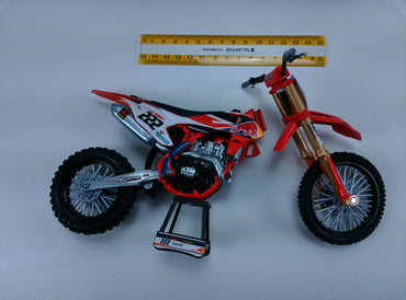 KTM 450 SX-F - pohled 2