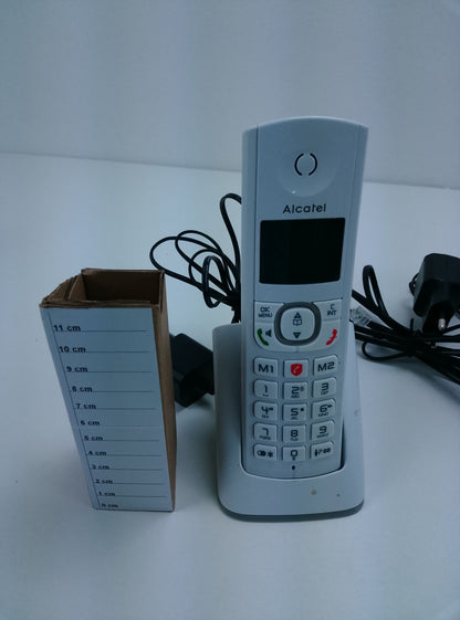Alcatel F530 Voice Trio - pohled 5