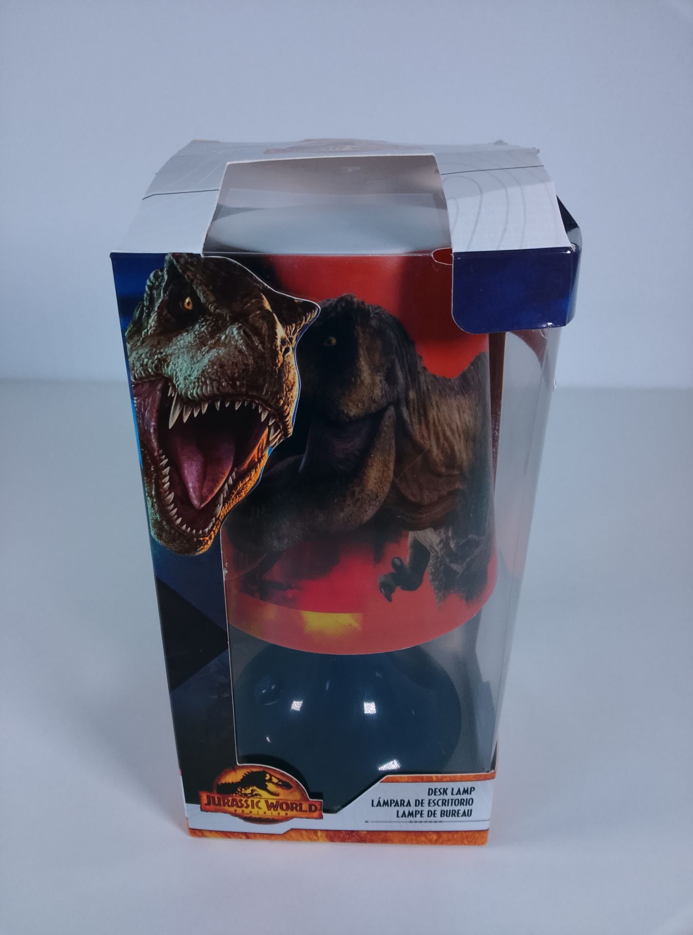 Jurassic World Neznámý model - čelní pohled