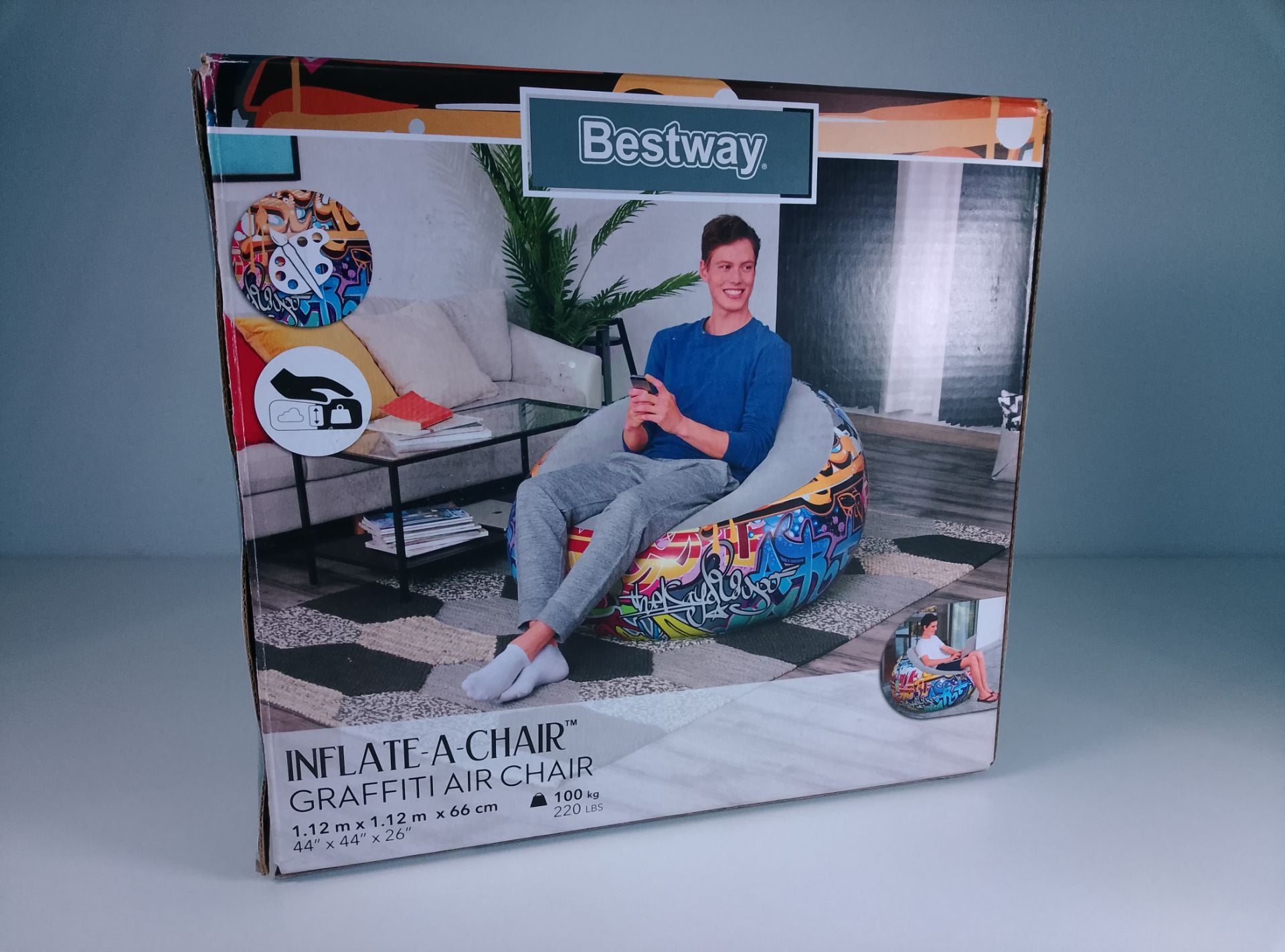 Bestway Inflate-a-Chair Graffiti Air Chair - čelní pohled