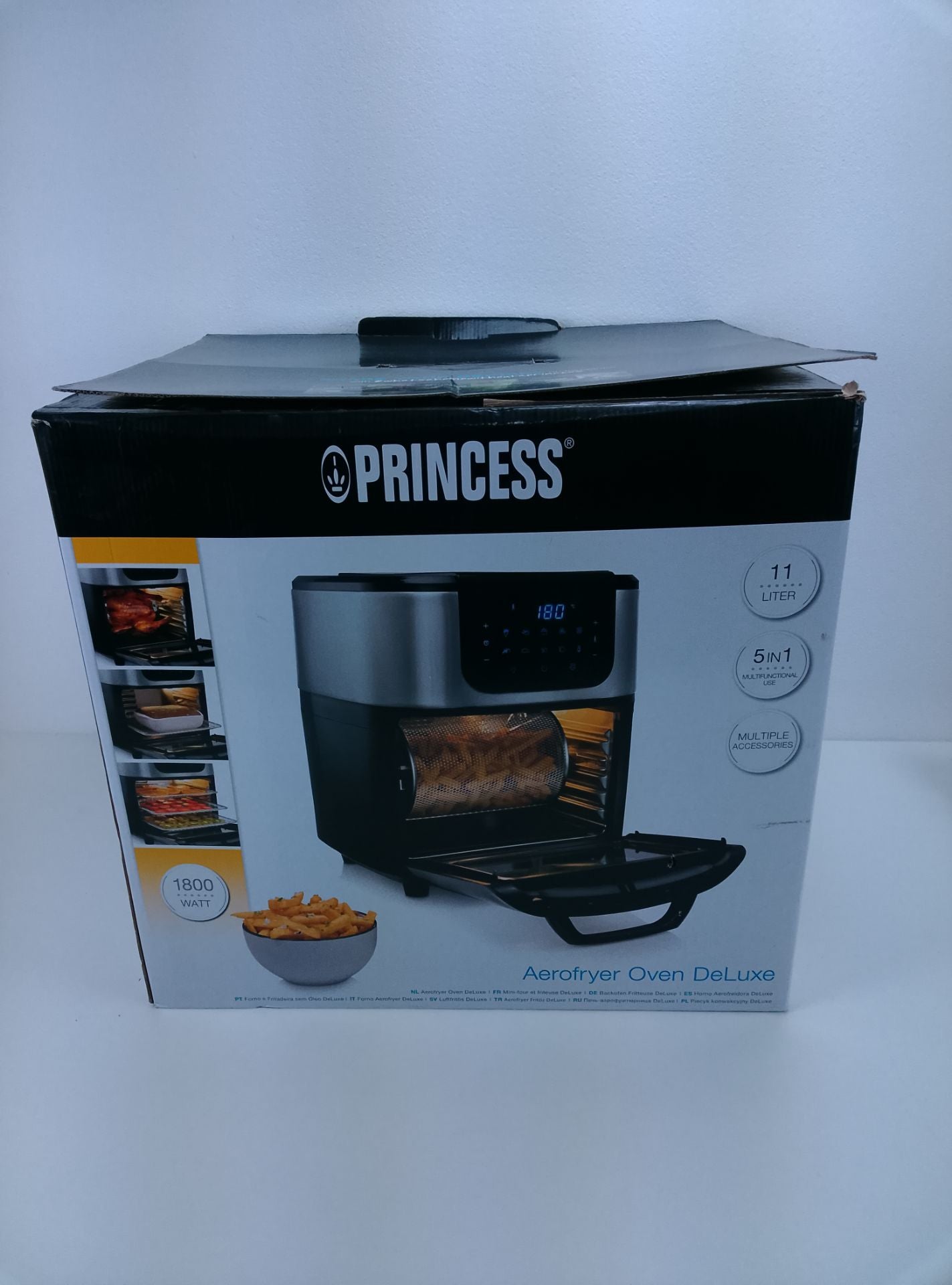 Princess Aerofryer Oven DeLuxe - čelní pohled