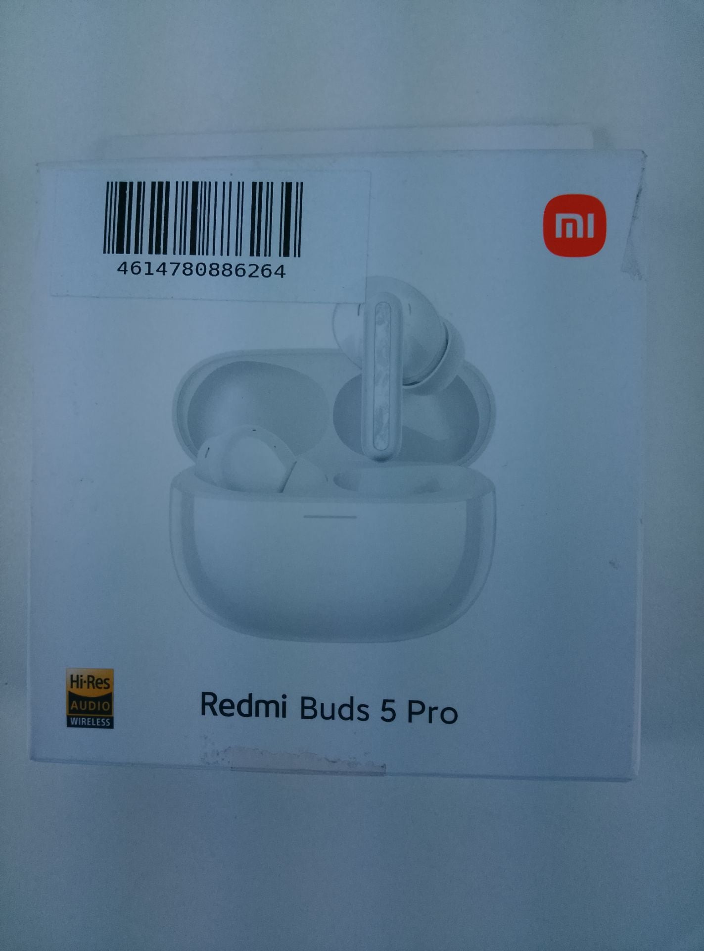 Redmi Buds 5 Pro - čelní pohled