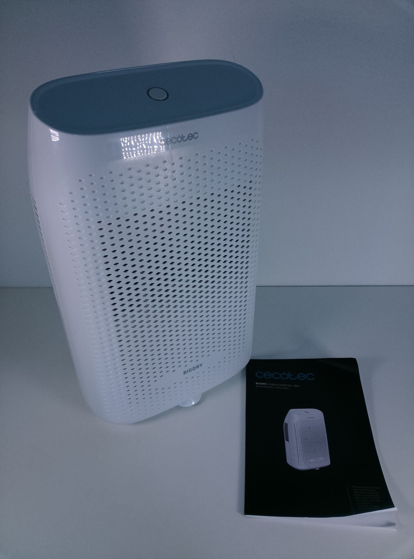 Cecotec Bigdry 2500 Essential 360 - pohled 2