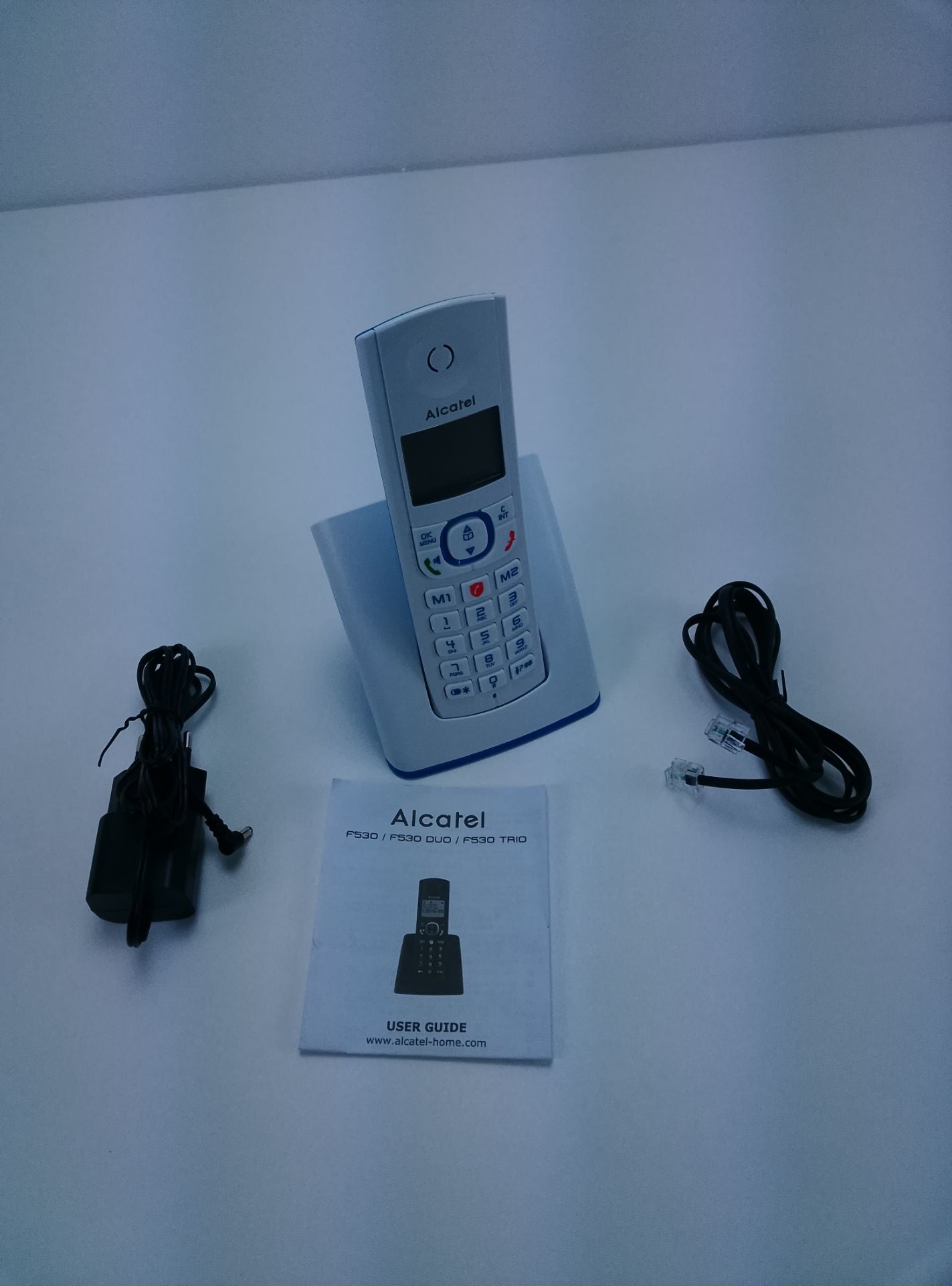 Alcatel F530 - pohled 2