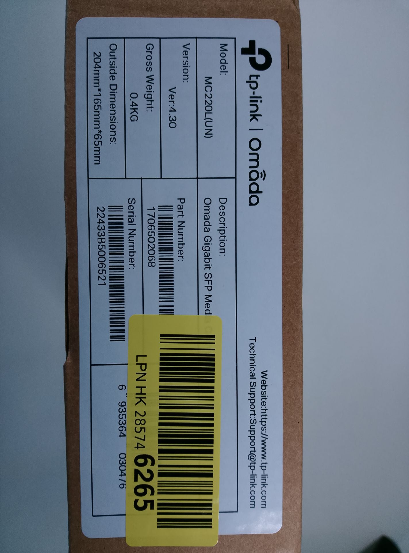 TP-Link MC220L - čelní pohled