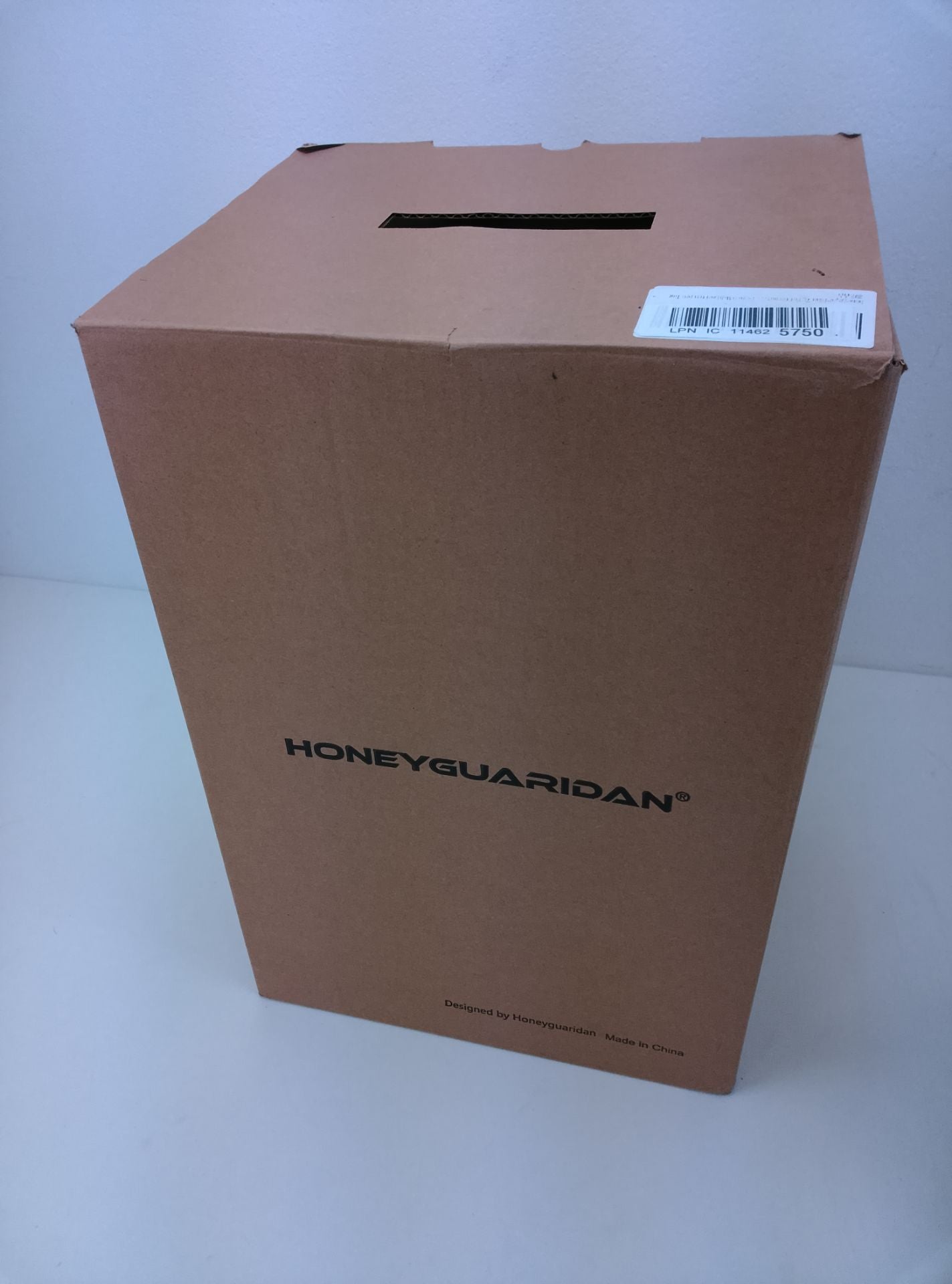 Honeyguaridan A68 - čelní pohled