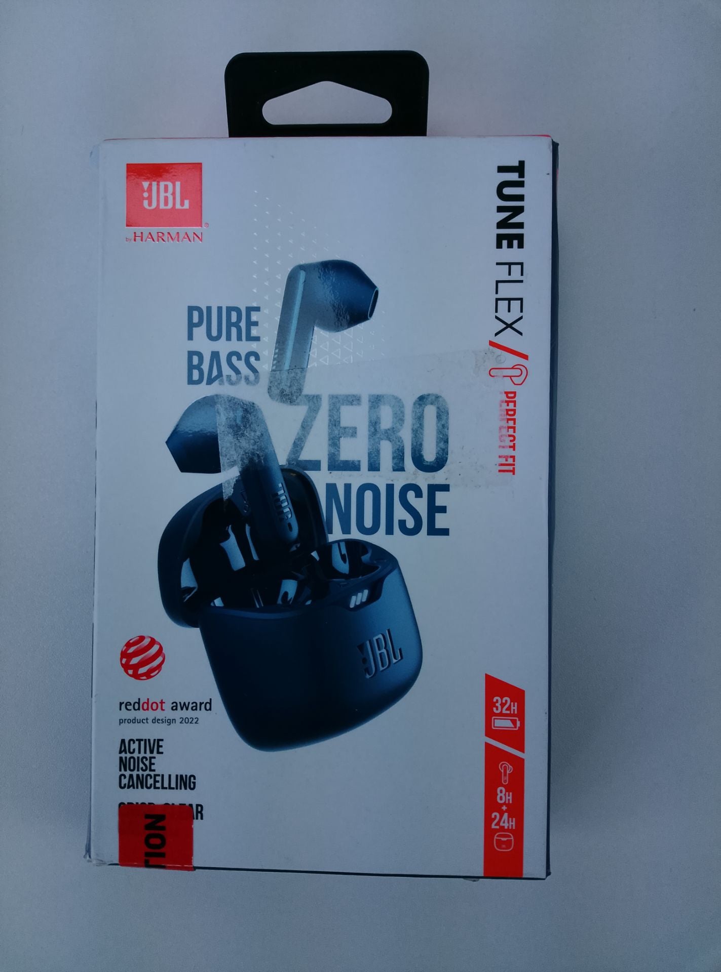 JBL Tune Flex - čelní pohled