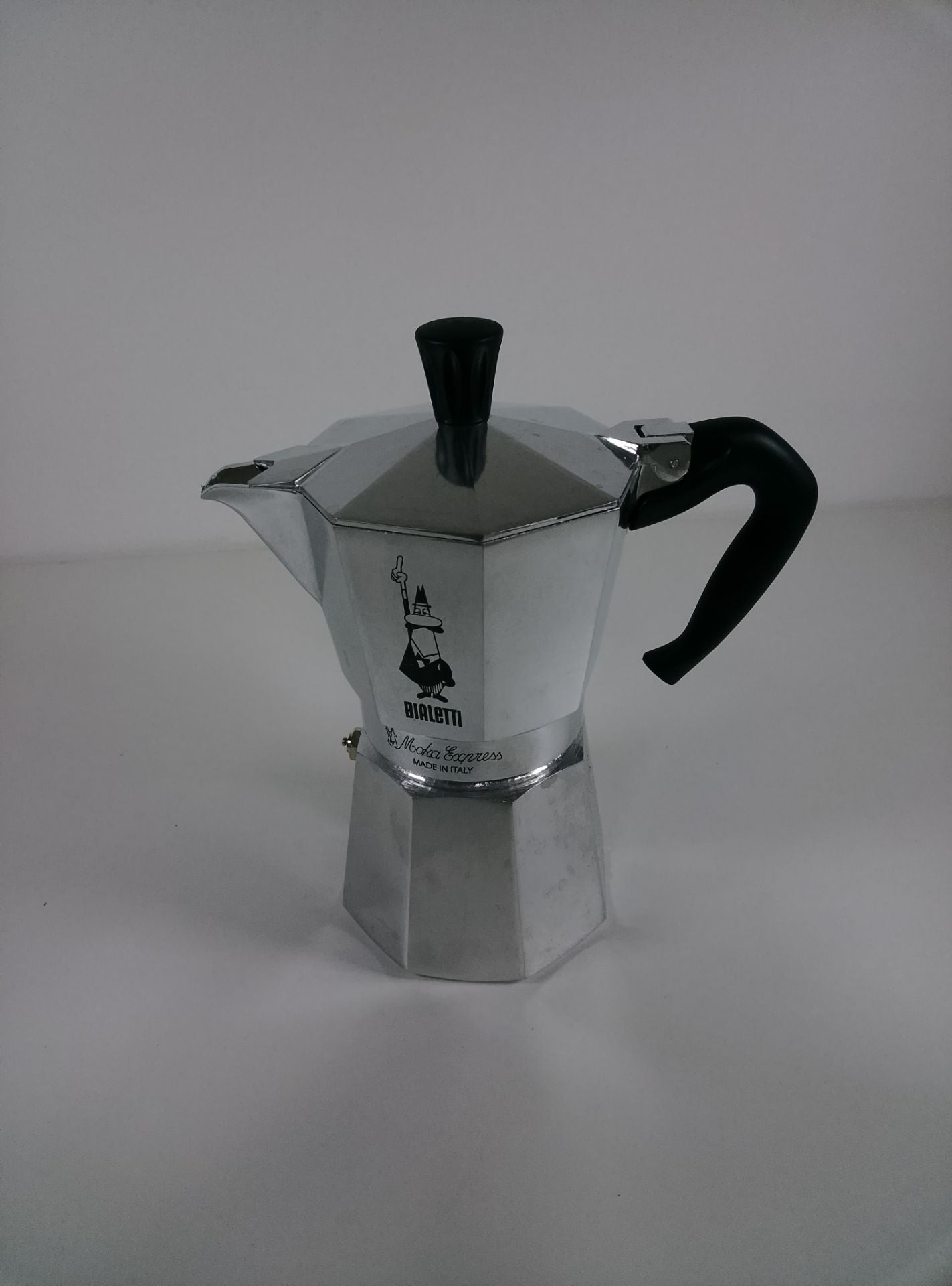 Bialetti Moka Express - čelní pohled