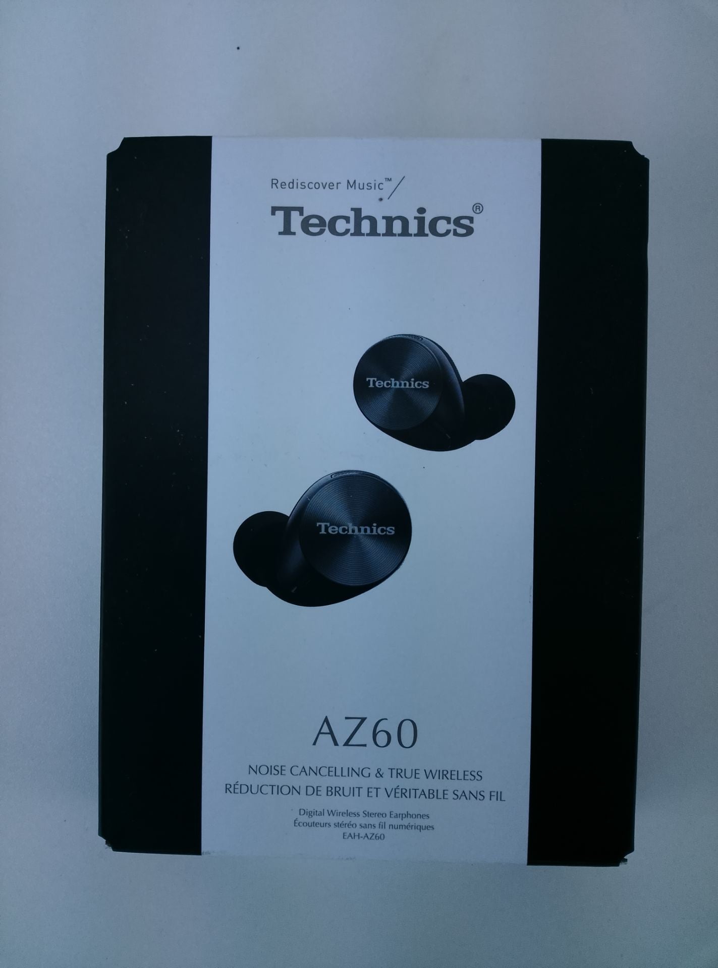 Technics AZ60 - čelní pohled